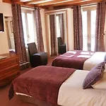 Hotel Aiguille Du Midi - & Restaurant 3*