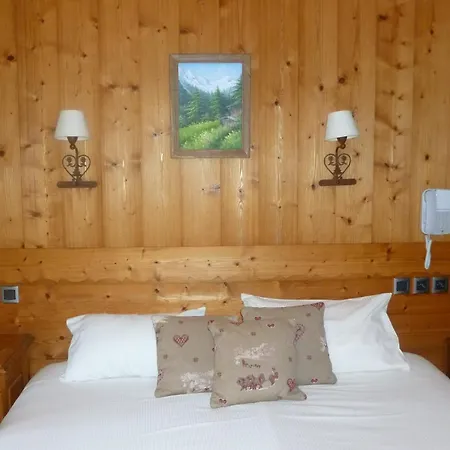 Aiguille Du Midi - & Restaurant Hotel