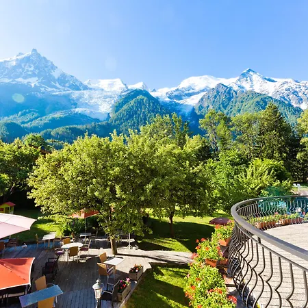 Aiguille Du Midi - & Restaurant Hotel 3*