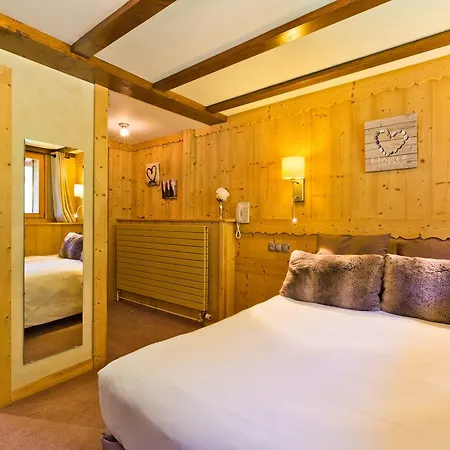 Aiguille Du Midi - & Restaurant Hotel 3*