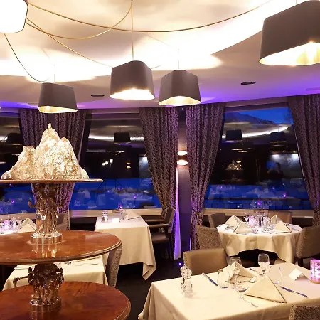Aiguille Du Midi - & Restaurant 샤모니