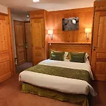 Hotell Aiguille Du Midi - & Restaurant Chamonix