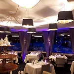 Aiguille Du Midi - & Restaurant Hotell