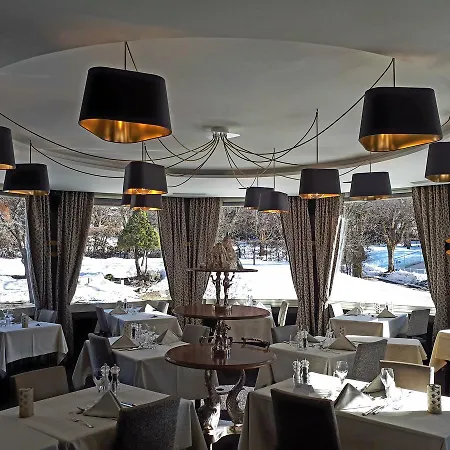 Aiguille Du Midi - & Restaurant Отель