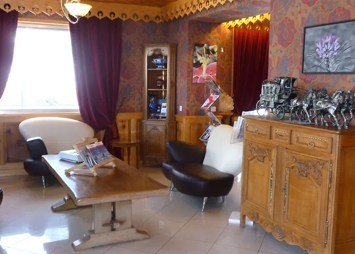 Otel Aiguille Du Midi - & Restaurant 3*